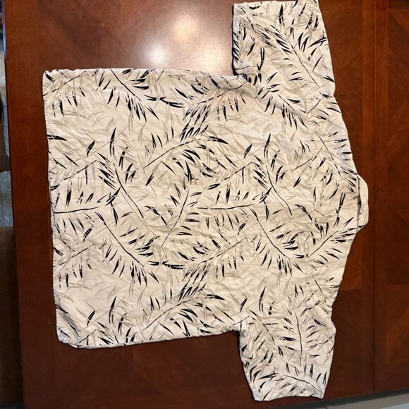 Van Heusen Washable Silk Hawaiian Shirt L Leaf Print Beige Black Short Sleeve - Picture 6 of 9